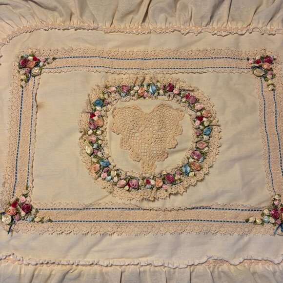 Vintage pillowcase cottagecore embroidered heart cream ruffle rosette - Picture 2 of 12